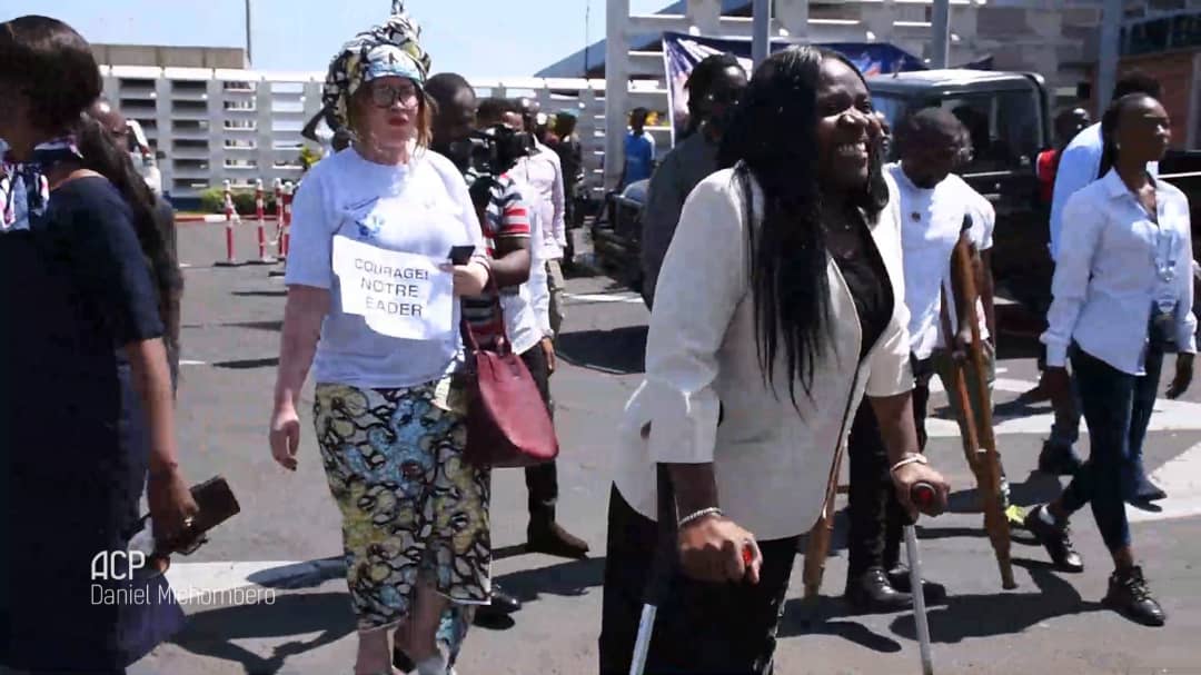 mm2_online's tweet photo. Hortense Kavuo Maliro, une femme vivant avec handicap à Goma, au Nord-Kivu s'est déclarée candidate à la présidentielle de 2023 comme indépendante. 

@MicheeMulumba_ @LydiaMutyebele @fezamk @MamyKanku @guyntoto @Sharufa_ @annytenga @KimKimuntu @RTBF @RTBFinfo @DoorbraakBe https://t.co/ICB2yf3LCS