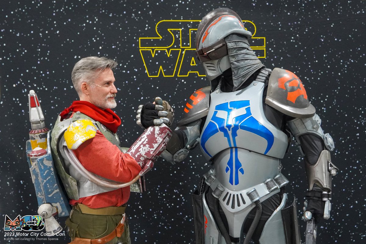 It’s good to see SW fans being introduced to #DURGE in comics again. 
I sculpted my suit in 2006. Now at 51, fitting into the armor has been a key motivator for my diet and exercise. #CobbVanth #BobaFett1313
