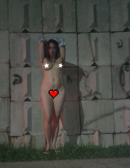 Lolo’s pics and videos