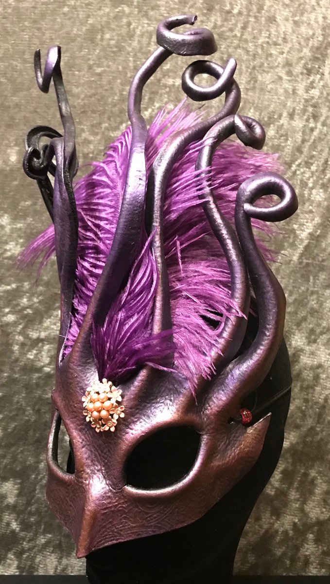 JenMasks's tweet photo. Purple Feathered Mask (all feathered masks are unique, so I don't bother naming them.) https://t.co/fM2G2kI8yb