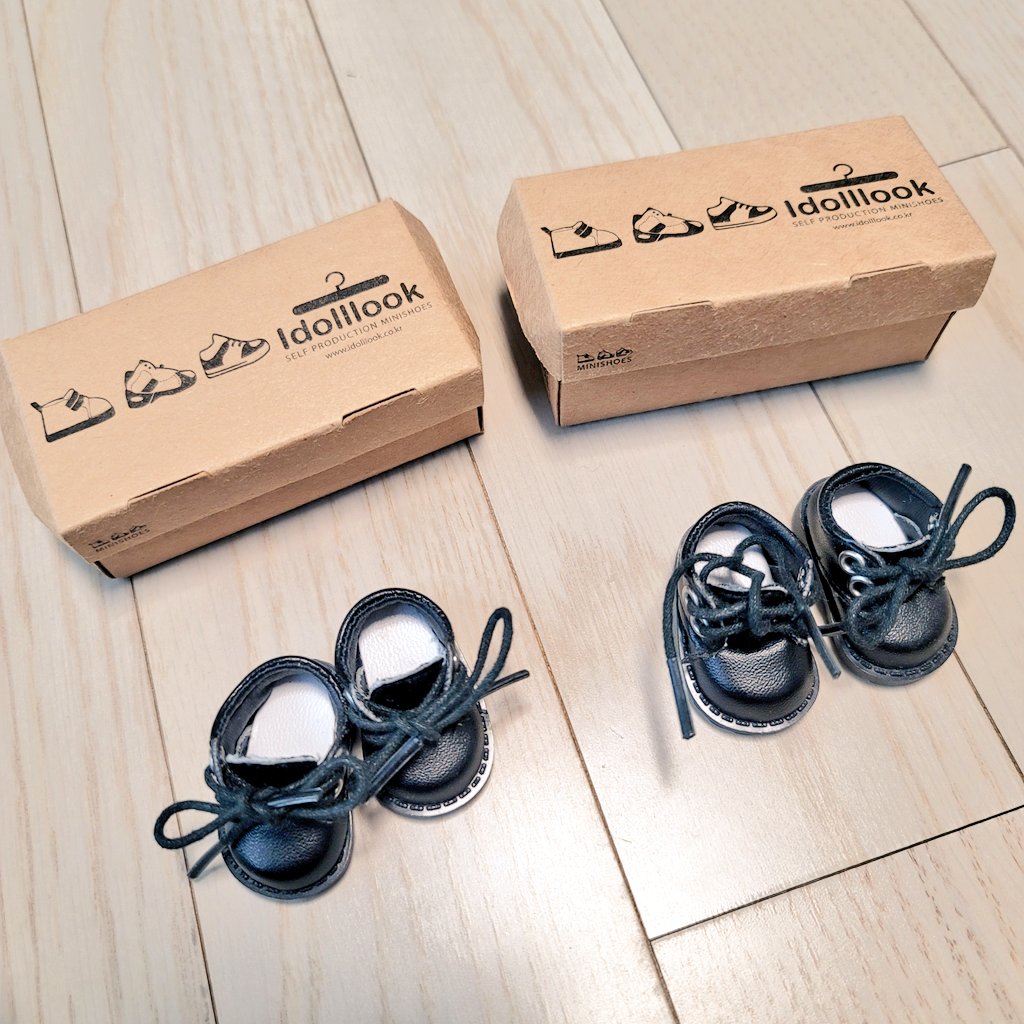 yangdodo_yangdo's tweet photo. 솜뭉치 신발 검정 구두 15cm
일괄 1.5 (운포 준등기)

#무솜인덕장터 #솜인덕장터 #솜솜옷장터 솜뭉치옷 인형옷 속성인형옷 https://t.co/lCPxLKU36a