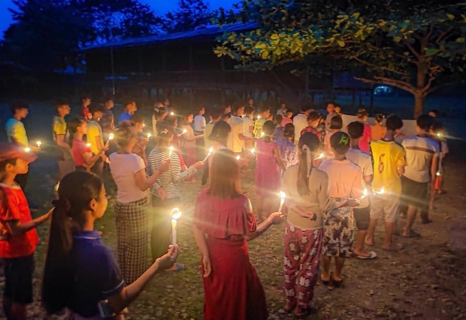 KYITHAR95368969's tweet photo. Multi-villages strike committee and local residents from #Kalay Twp, #Sagaing Region, staged a night protest to overthrow the #MilitaryDictatorship on Jun19. 
                        
#2023Jun20Coup  #AcceptNUGRejectMilitary  
#WhatsHappeningInMyanmar https://t.co/k1bx5AyoV0