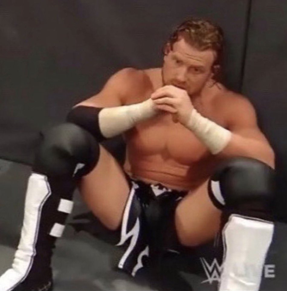 I miss @JohnnyGargano #WWERaw