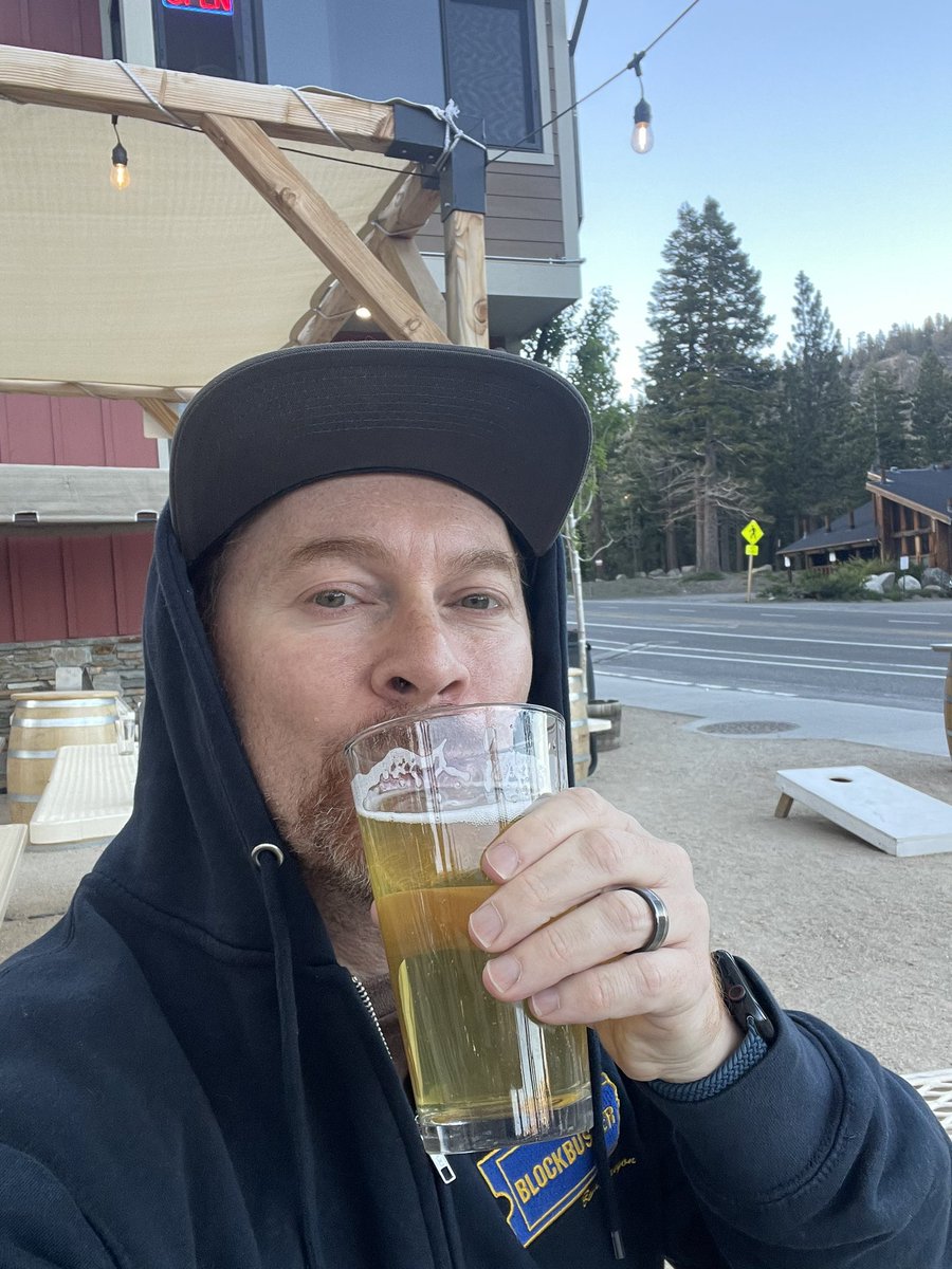 RoadSageLA's tweet photo. Hello from Mammoth! I forgot how chilly it gets here even in June 🥶 this cold beer isn’t helping! https://t.co/JzKae4K240