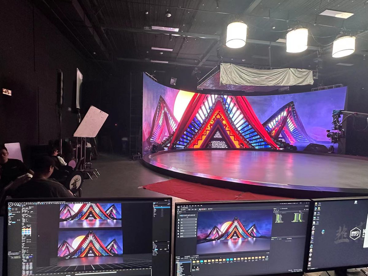 Minda_Wang_Nhat's tweet image. In the same #studio, #hecoos finished 2 #virtual production shows in one day, that's efficient！！!

Can't wait to see "The Dancing King and Beijing Opera" Show!

#virtualproduction #xR #avsolutions #LED #playback #trackingsystem #redspy #rendering #realtime #UnrealEngine