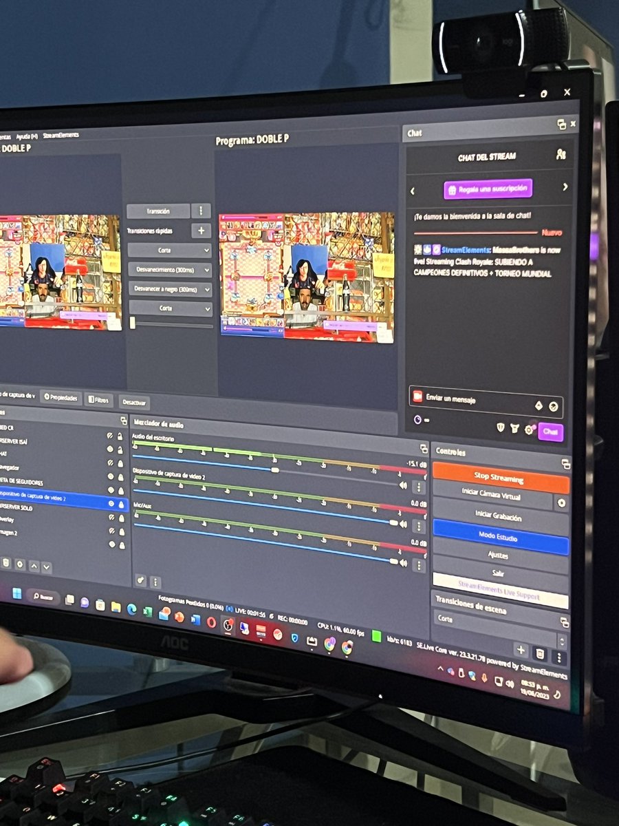 Ya estamos en stream probando la nueva actualización. Carrera a 8000 copas entre <a href="/ObedMassa/">Obed Massa</a> y yo. 

twitch.tv/massabrothers?…