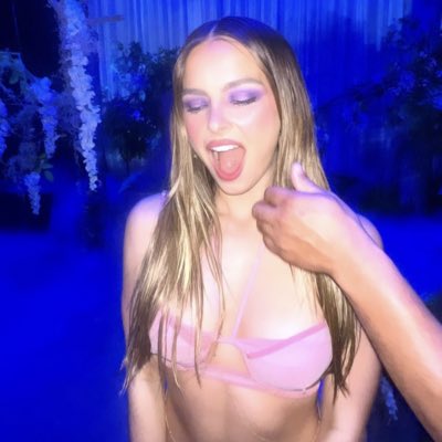 ponchgglz's tweet photo. #NuevaFotoDePerfil https://t.co/UqBaZhn6nF