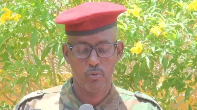 BBCSomali's tweet photo. Waa kuma Janaraalka ka soo dagaallamay Laascaanood ee hadda ciidamadiisa lagu arkay xaafada ka mid ah Garowe? - https://t.co/NAwcl2hrwj https://t.co/PbUgJGBd3O
