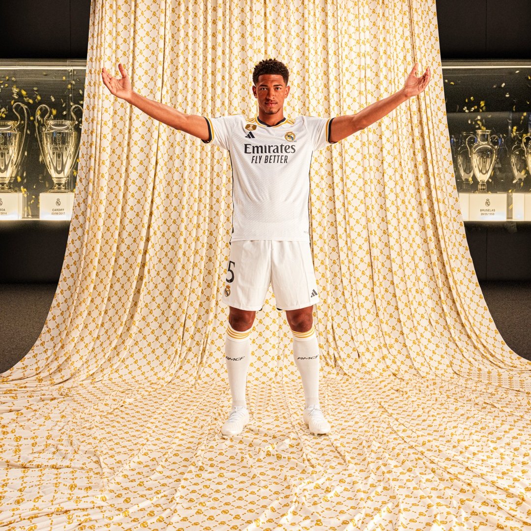 footballfashion's tweet photo. Real Madrid 2023/24 adidas Home Kit ๐ช๐ธ
https://t.co/zGM6LzrZ9C
#RealMadrid #LaLiga #adidas #adidasFootball #HalaMadrid #ReadyForSport #UCL https://t.co/hhSpnGeFwK