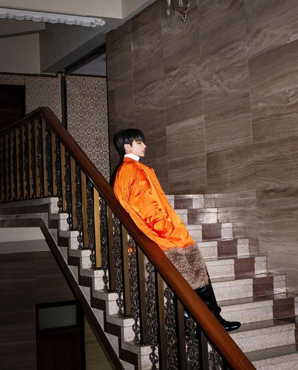 jongesaeng's tweet photo. As a fashionista, there's nothing quite like the feeling of delight when given the opportunity to have an incredible photoshoot with Prada's collection. Being able to showcase and wear their collection in a professional photoshoot is a dream come true for any fashion enthusiast. https://t.co/N6sJ1uTcMh