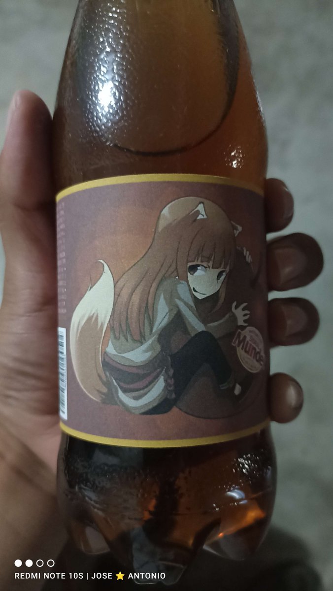 Shingel_42's tweet photo. Spice &amp; Wolf X Sidral Mundet
Hace varios años hice ésta etiqueta para una actividad de la escuela...
Mis compañeros creyeron que la había descargado porque copié todo casi exactamente como la original XD
(Créditos a los autores de los dibujos)
#SidralMundet #SpiceAndWolf https://t.co/98c9ZEwOBj
