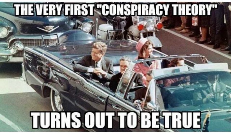 PaulHook_em's tweet photo. @historyinmemes https://t.co/qpsY4GgtNR