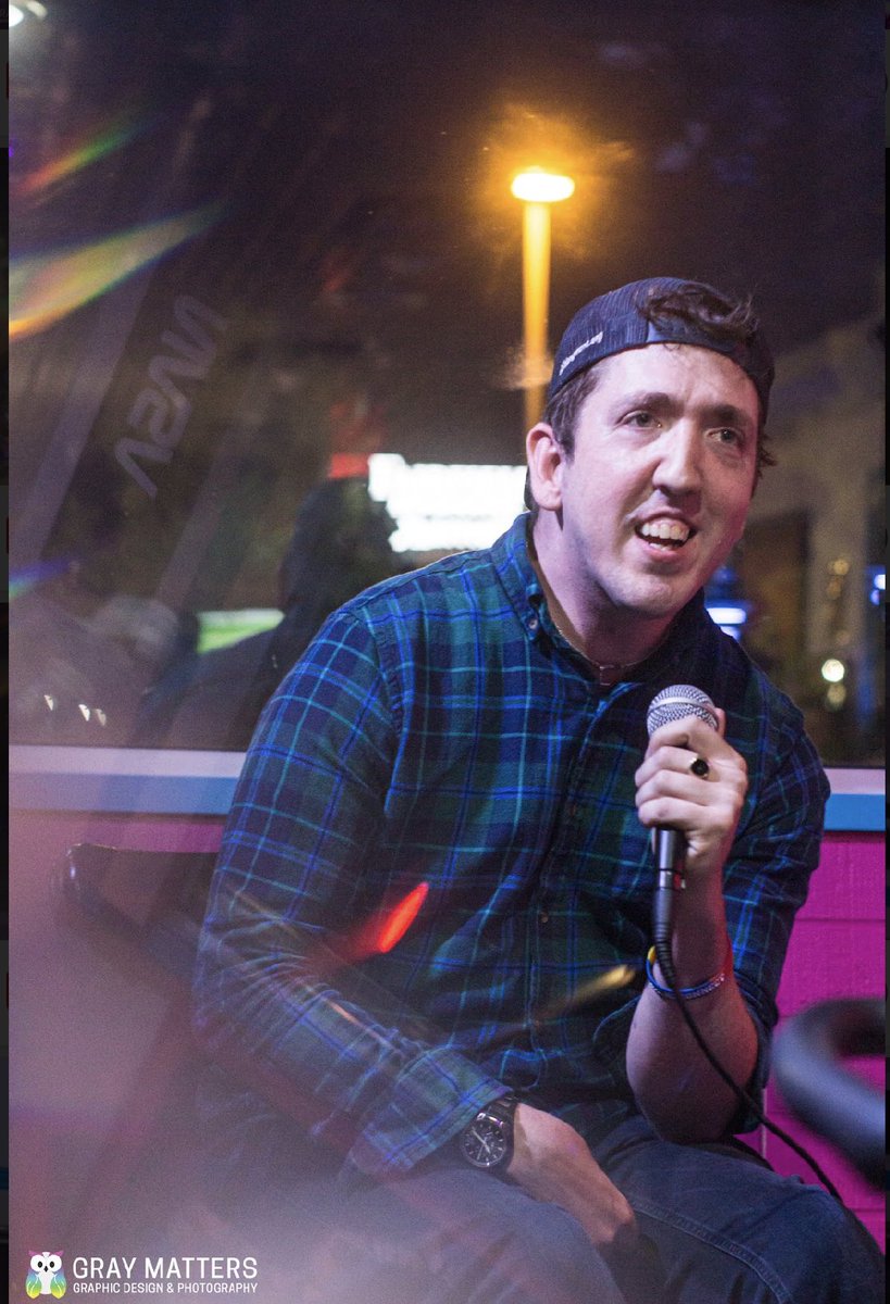 overcomeyours's tweet photo. As promised, here’s a glimpse into what else I’ve been into for the past 6 months. First and foremost, I’ve always loved making people laugh and so I thought why not give stand up comedy a try. I started doing open mics back in December &amp; had my first paid comedy gig last month https://t.co/GobOxAPNdE