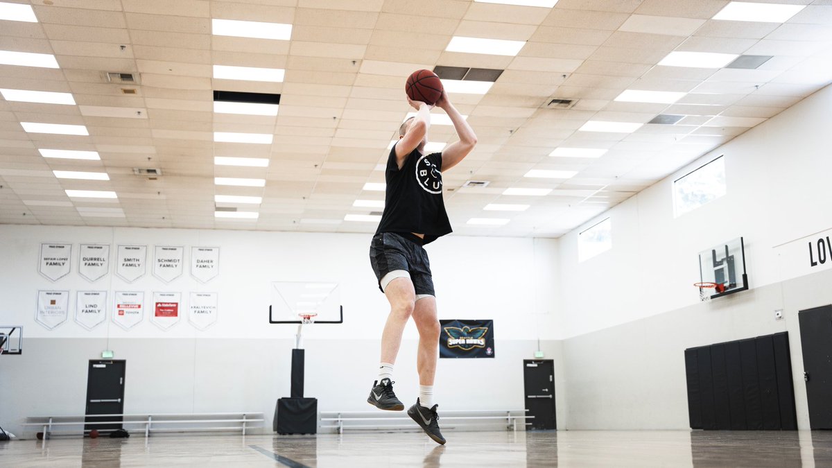 It’s pretty obvious where the brand’s headed 🚀