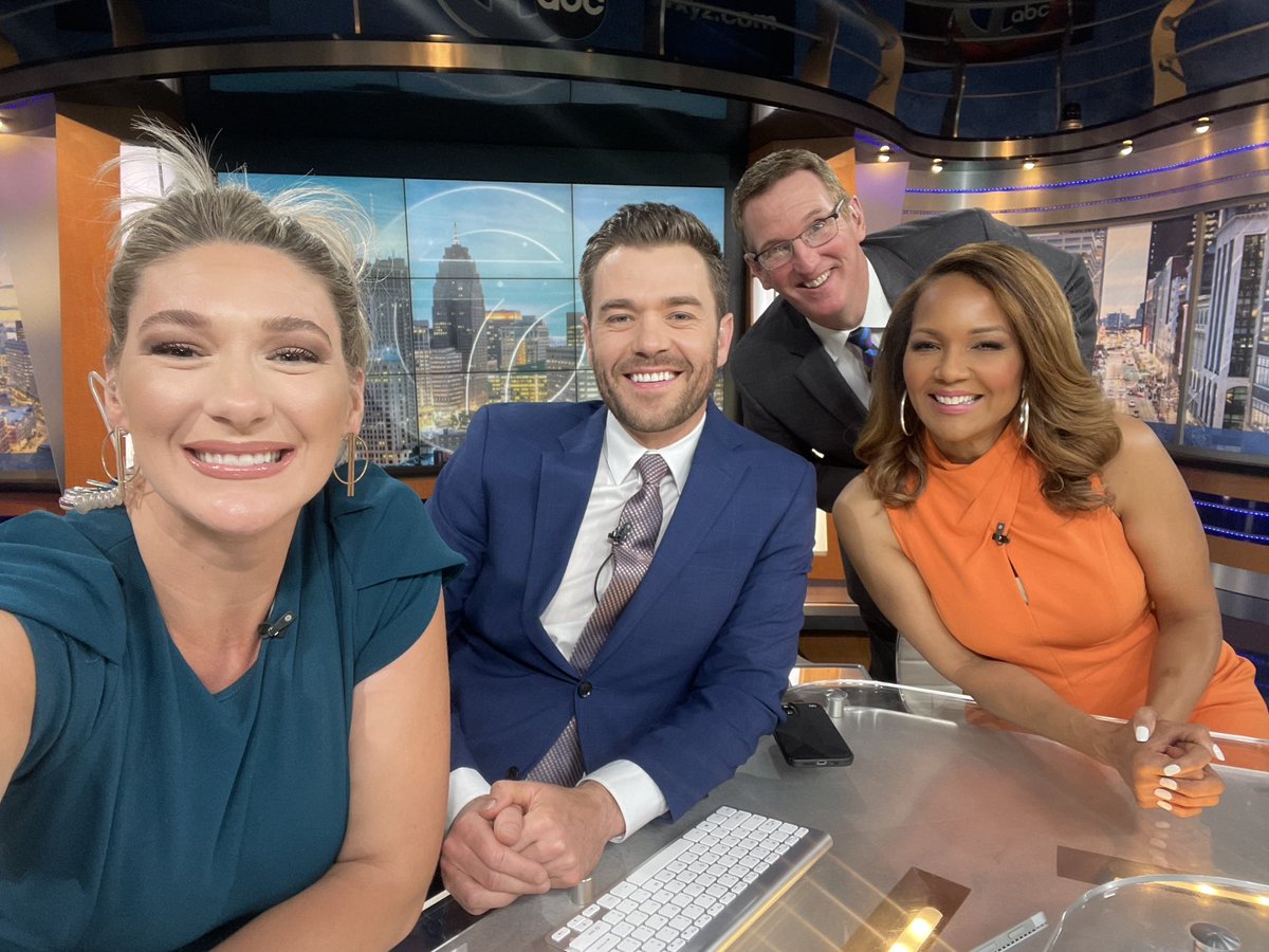 So nice to have Jeanna Trotman back at work after having her 2nd baby!! We missed her! Welcome back! #7ActionNews