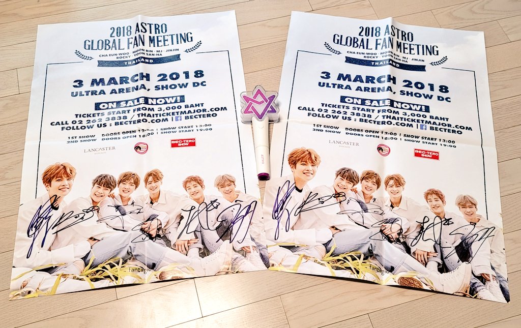 yangdodo_yangdo's tweet photo. 아스트로 사인 포스터 양도합니다
(로봉이는 사이즈 참고용!)
*주의: 접혀있습니다 접어서 발송합니다
1장 운포 2.5 
#아스트로 #ASTRO #엠제이 #진진 #차은우 #문빈 #라키 #윤산하 #양도 https://t.co/eb82ui2ImK