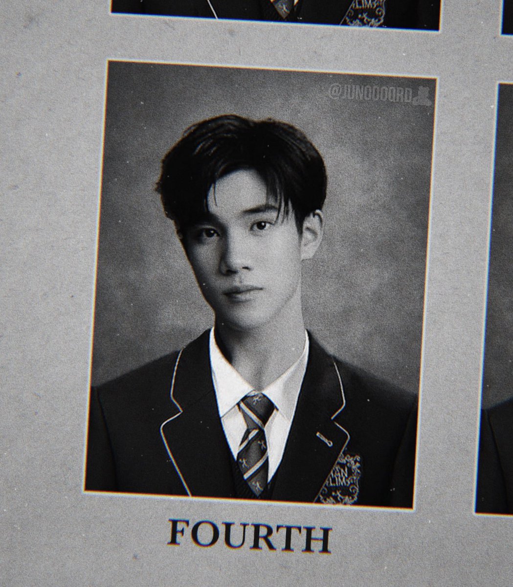 junoooqrd's tweet photo. ❝𝐇𝗲𝗮𝗱 𝗯𝗼𝘆 𝘁𝗵𝗮𝘁 𝘆𝗼𝘂 𝗰𝗮𝗻'𝘁 𝗱𝗲𝗻𝘆. ❞
𐂂 𝖥𝗈𝗎𝗋𝗍𝗁 𝗒𝖾𝖺𝗋𝖻𝗈𝗈𝗄 𝗏𝖾𝗋. (𝖿𝖺𝗇 𝖾𝖽𝗂𝗍)

𝑝𝑠.𝑑𝑜 𝘯𝑜𝑡 𝑟𝑒-𝑝𝑜𝑠𝑡  

{ #Fourthnattawat #โฟร์ทณัฐวรรธน์ } https://t.co/QB2D2Zn7g3