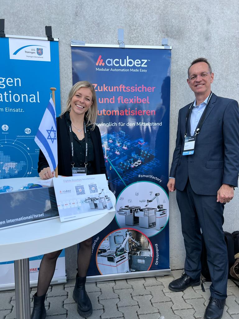 acubez_com's tweet image. Thank you for two fascinating days with the LEG team from &apos;Thüringen International&apos;!

It was an honor for our co-founder, Ephraim Ulmer, to participate as keynote speaker at the &quot;International Tech Exchange&quot; with focus on #SmartProduction &amp;amp; #Industry40  in Israel.

#manufacturing