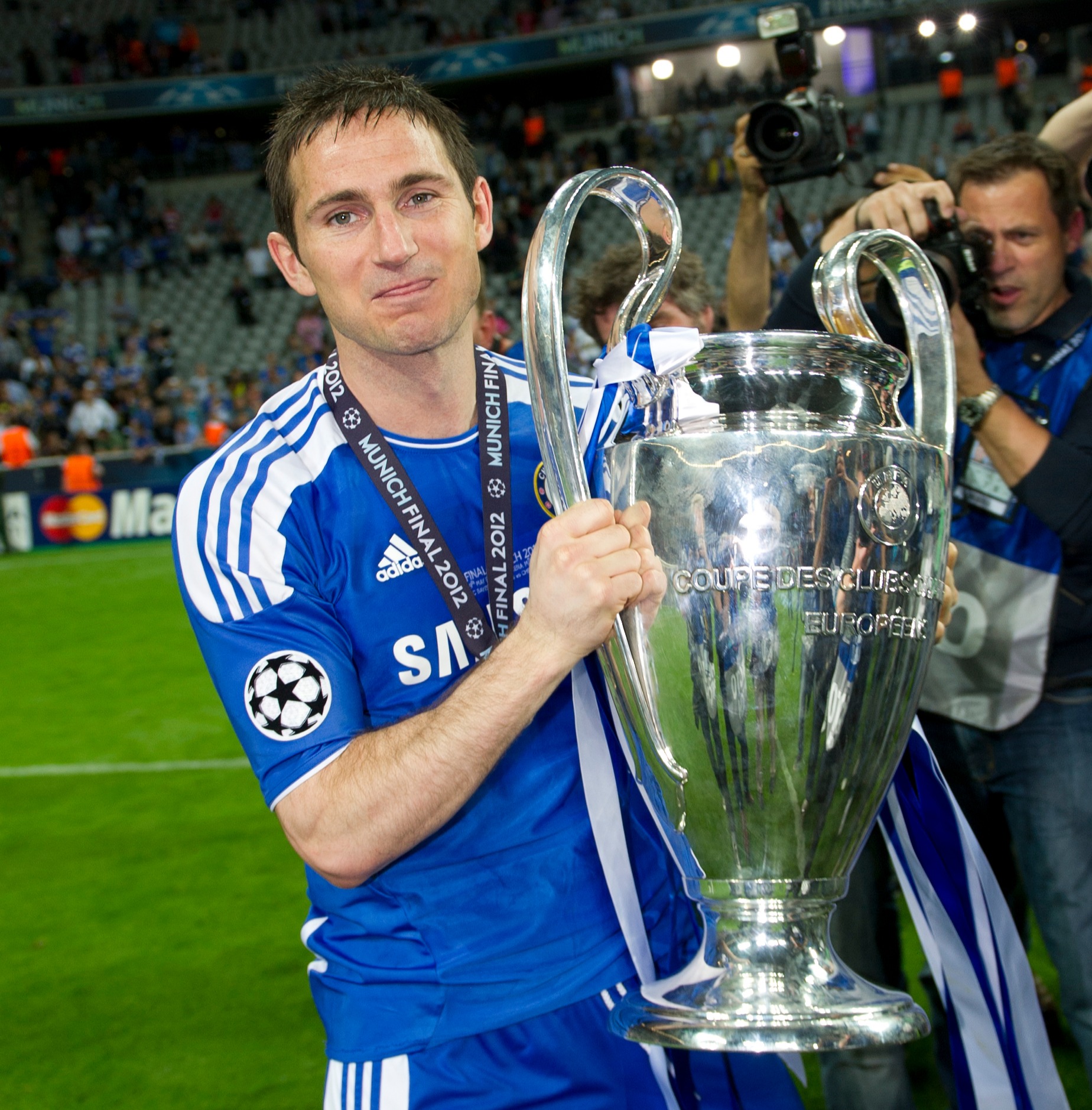 Happy birthday to a huge Chelsea legend, Super Frank Lampard! 
