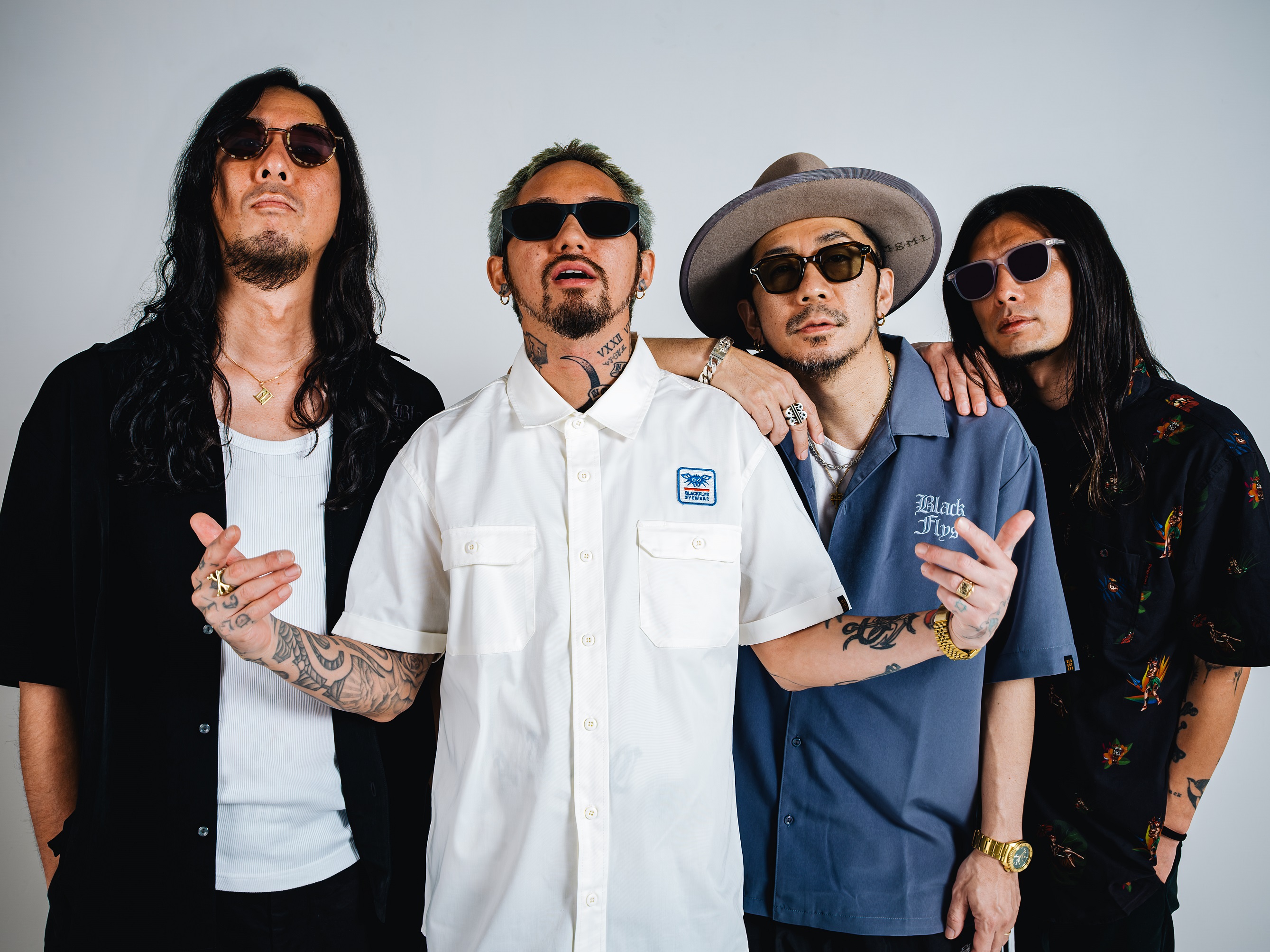 出品中　The BONEZ セット The BONEZ - Straight Up feat. Kj -【Official Music Video