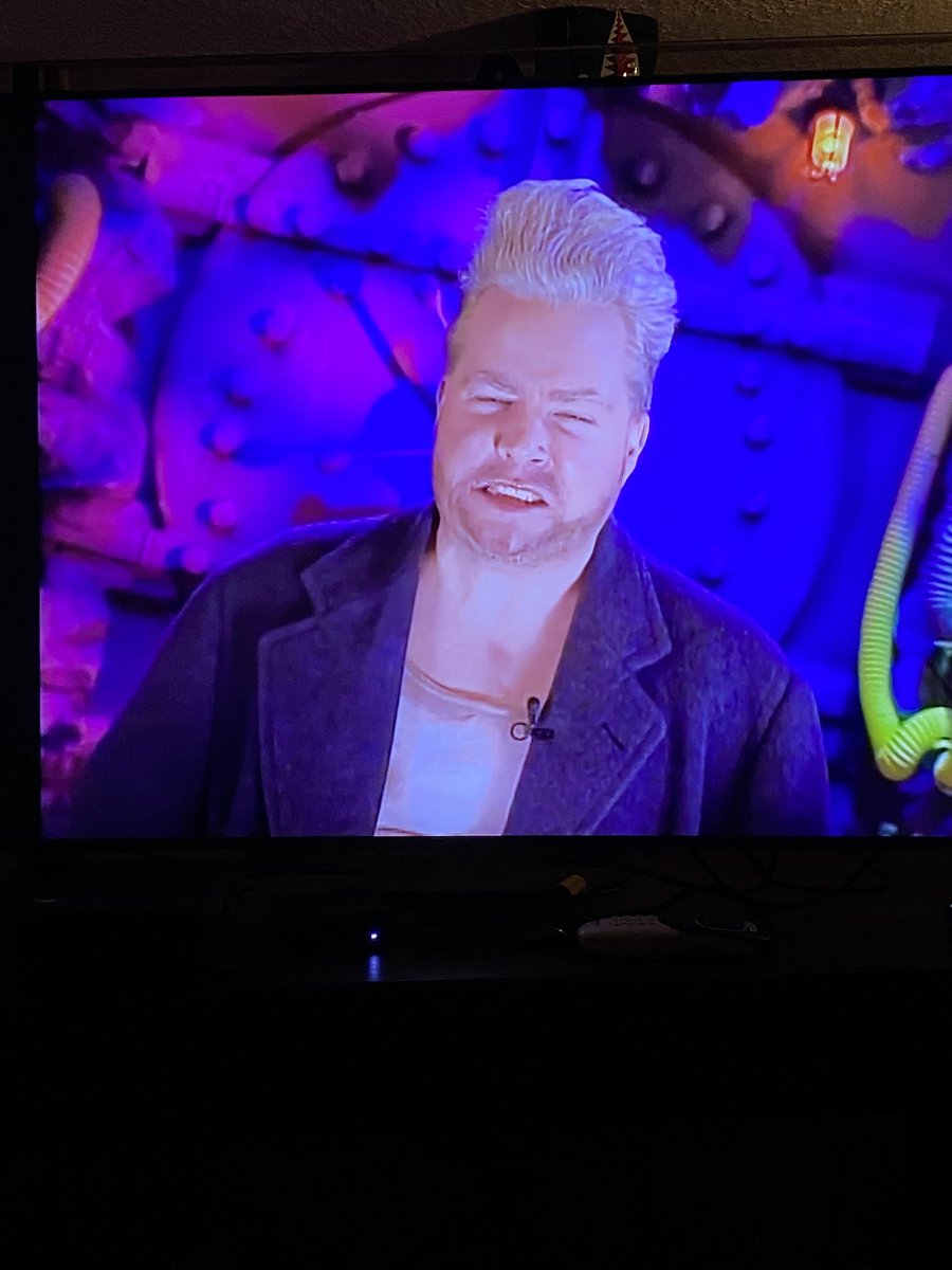 quilterina's tweet photo. @pataphysician @FrankConniff @TraceBeaulieu Also the magnum opus:
Let me be frank about Frank https://t.co/MWHjZta1g7