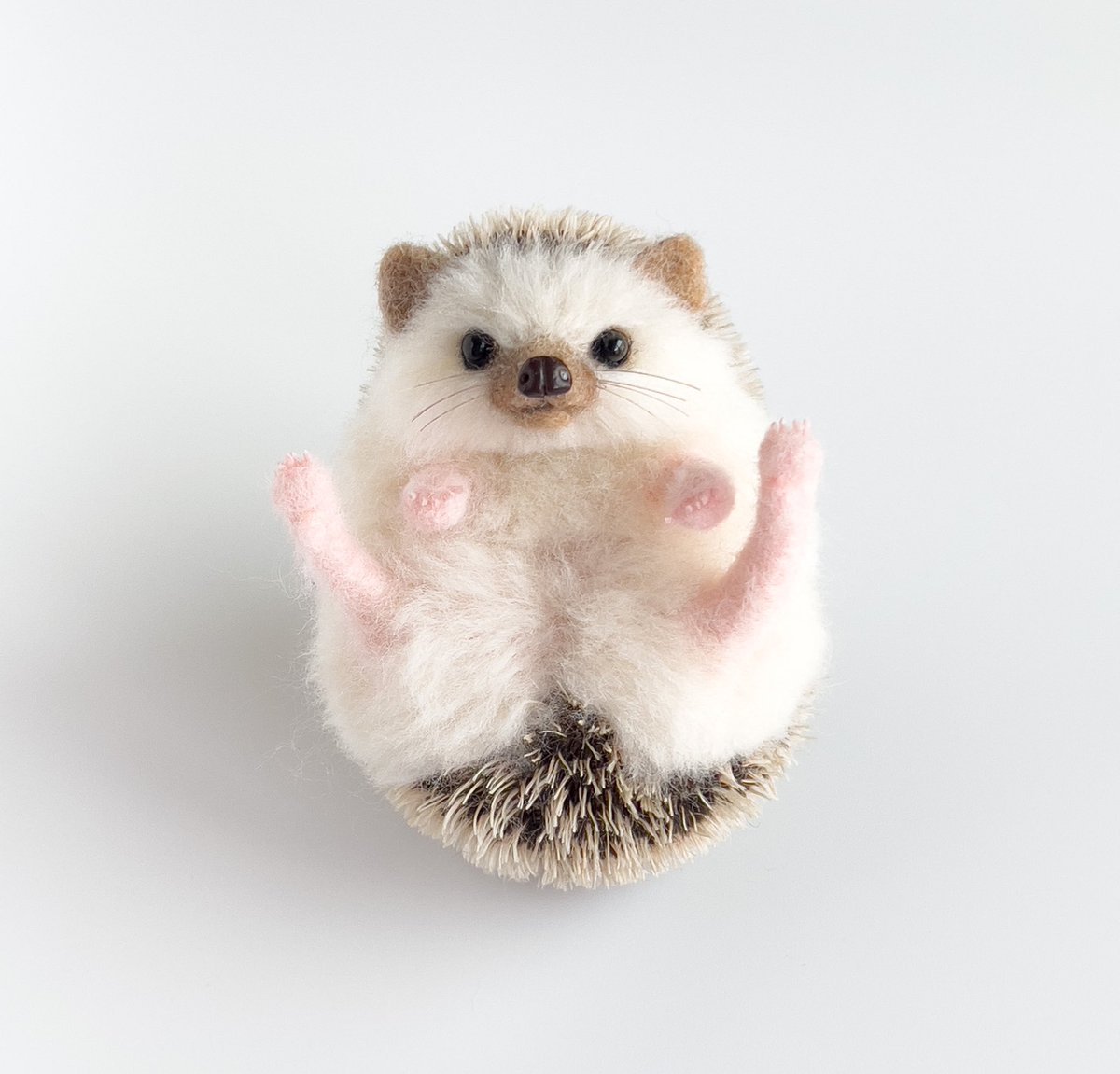 Qoo(*´꒳`*) ＋ねずみ 最後のシリアルナンバー入りハリネズミちゃん99番、100番出来上がり