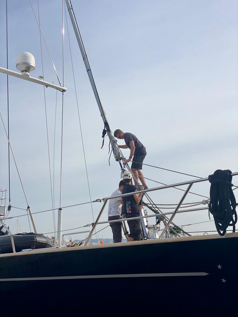 RSBRigging's tweet image. Great photos of the team as work on Parsifal continued.

Our expert riggers replaced her staysail foil section and re-stepped the foil.

russ@rsb-rigging.com +34 971 495 391

#rigginginpalma #parsifal #perininavi #perini #yachtrigging #staysail #superyacht #worldsbestyachtriggers