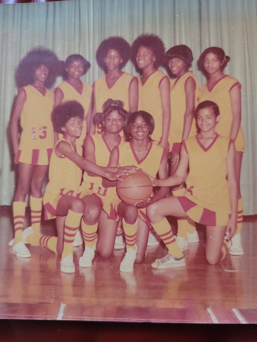 deboses's tweet image. South Oak Cliff - cause girls are players too!