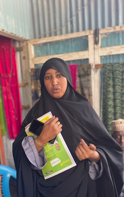 WorldBankKenya's tweet photo. 10,000 refugees and 10,000 host community youth will benefit from increased employment, earnings, and savings facilitated by the new National Youth Opportunities Towards Advancement (#NYOTA) https://t.co/i0YnZ5SCDV #worldrefugeeday2023 #WithRefugees #NYOTA https://t.co/FrWD6WEQH3