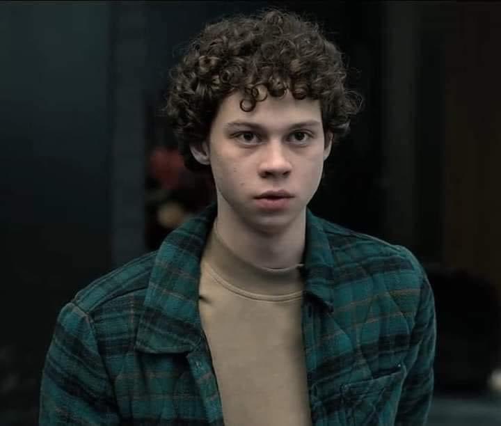 kh_daneil's tweet photo. this troublesome kid #Extraction https://t.co/6TXXI00LAc