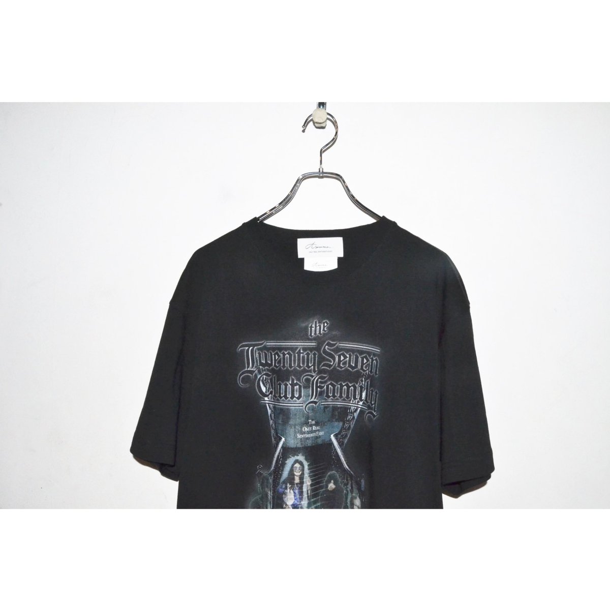 tex_garments's tweet photo. 【New In】

Azuma. / 27 CLUB FAMILY T-SHIRT

Color: BLACK

Size: 0

Web Shopにも掲載しております。
プロフィール欄URLより。

アイテムの詳細はDMにて
お問い合わせ下さいませ。

ーーーーー
#texosaka
#azuma_anticraft
#used #usedclothing
#vintage #vtg #vintageclothing #ヴィンテージ https://t.co/oE25o3Ne3B