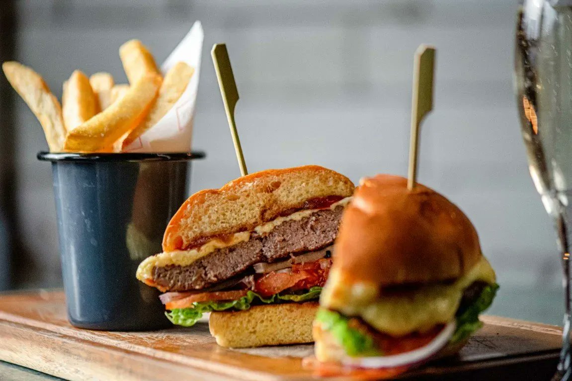 If you LOVE burgers as much as we do - then we're here for you🤩!

The Smokin’ Firestation Beef Burger, The Katsu Chicken Burger, or The Spiced Quinoa Fritter Burger

* Our menu is always changing, so please always check our website beforehand ☺️

buff.ly/2TLGr0e