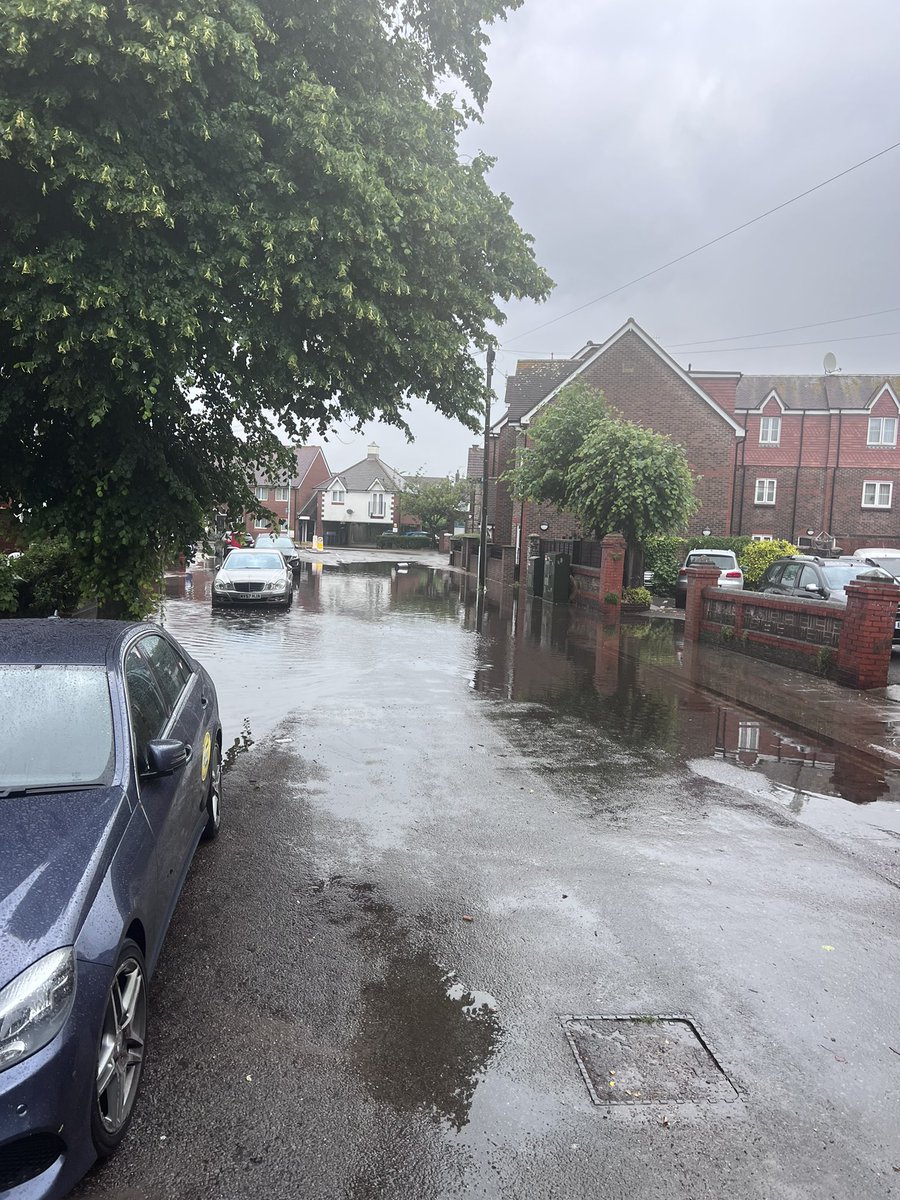 New water water feature on Heene Road #worthing