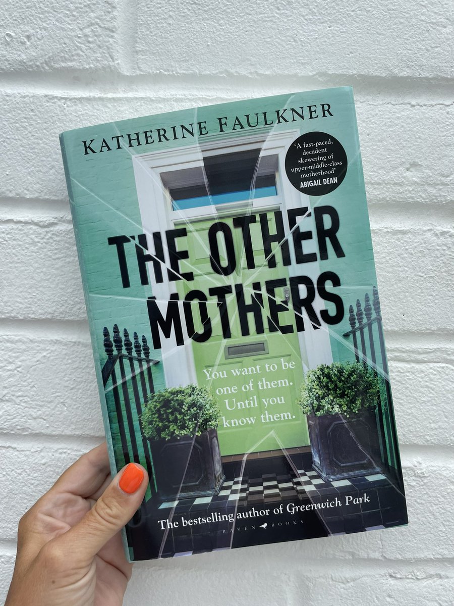 Thank you so much @TheBookload for my beautiful copy of #TheOtherMothers by Katherine Faulkner. Loved Greenwich Park so I’m looking forward to reading this! #bookmail #newbook #booktwt