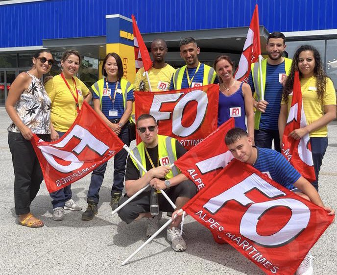 FECFO's tweet photo. Les salariés de IKEA de Nice mobilisés pour leur pouvoir d’achat et leurs conditions de travail !
Rejoignez nous !
Ensemble on est plus fort !
Adhérez à la #fecfo 
#focommerce https://t.co/gQ5gt9b9on