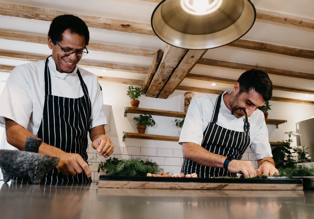 Create Cocktails tweet media