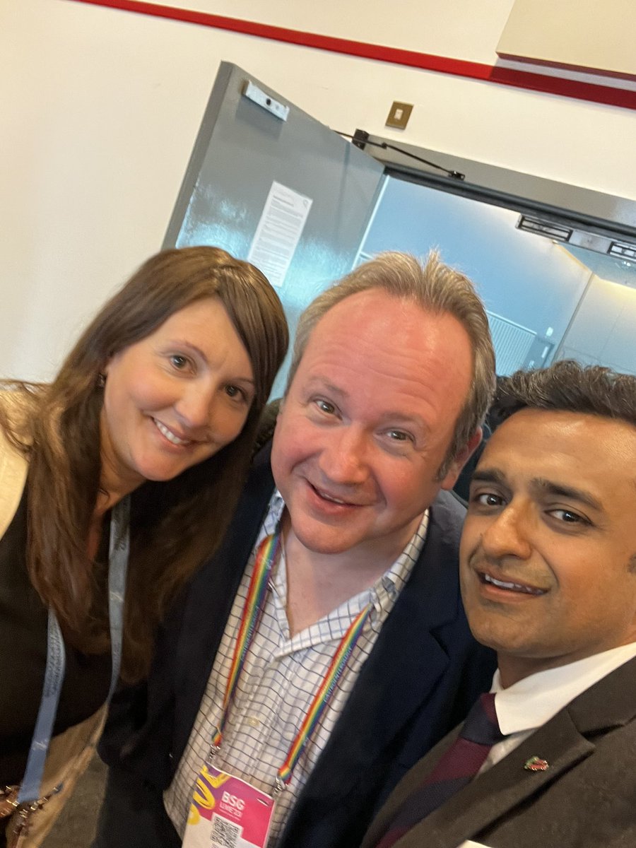 djoshi π (@thebiledoc) on Twitter photo Look who I just met! Weβre all looking forward to the <a href="/PSCSupportUK/">PSC Support</a> F2F meeting in Sept 23 in Oxford Look who I just met! Weβre all looking forward to the <a href="/PSCSupportUK/">PSC Support</a> F2F meeting in Sept 23 in Oxford