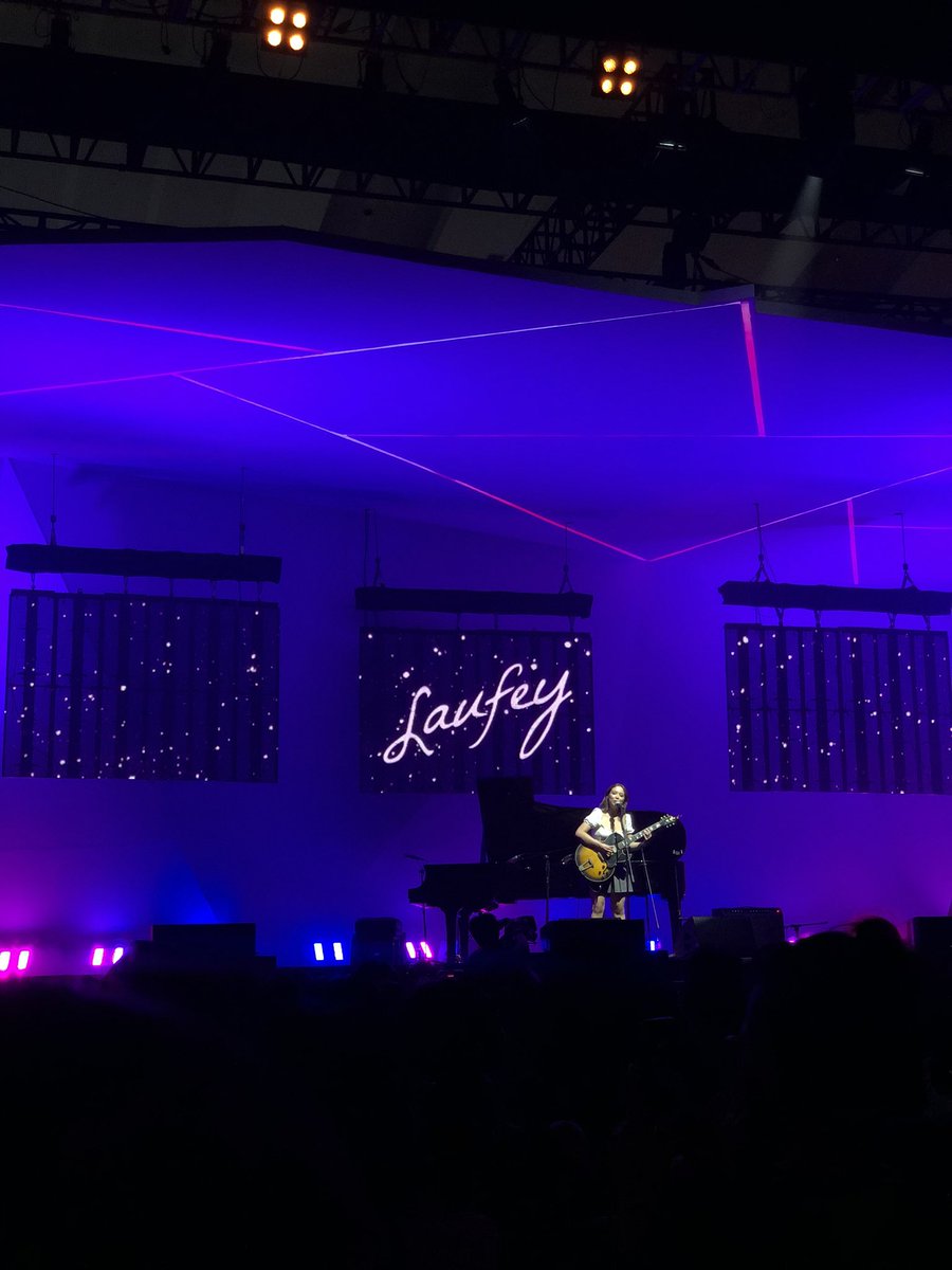 tepiiT___T's tweet photo. some of my concerts highlights ✩°｡ ⋆⸜ 🎧✮ https://t.co/wQtzp2Sdyi