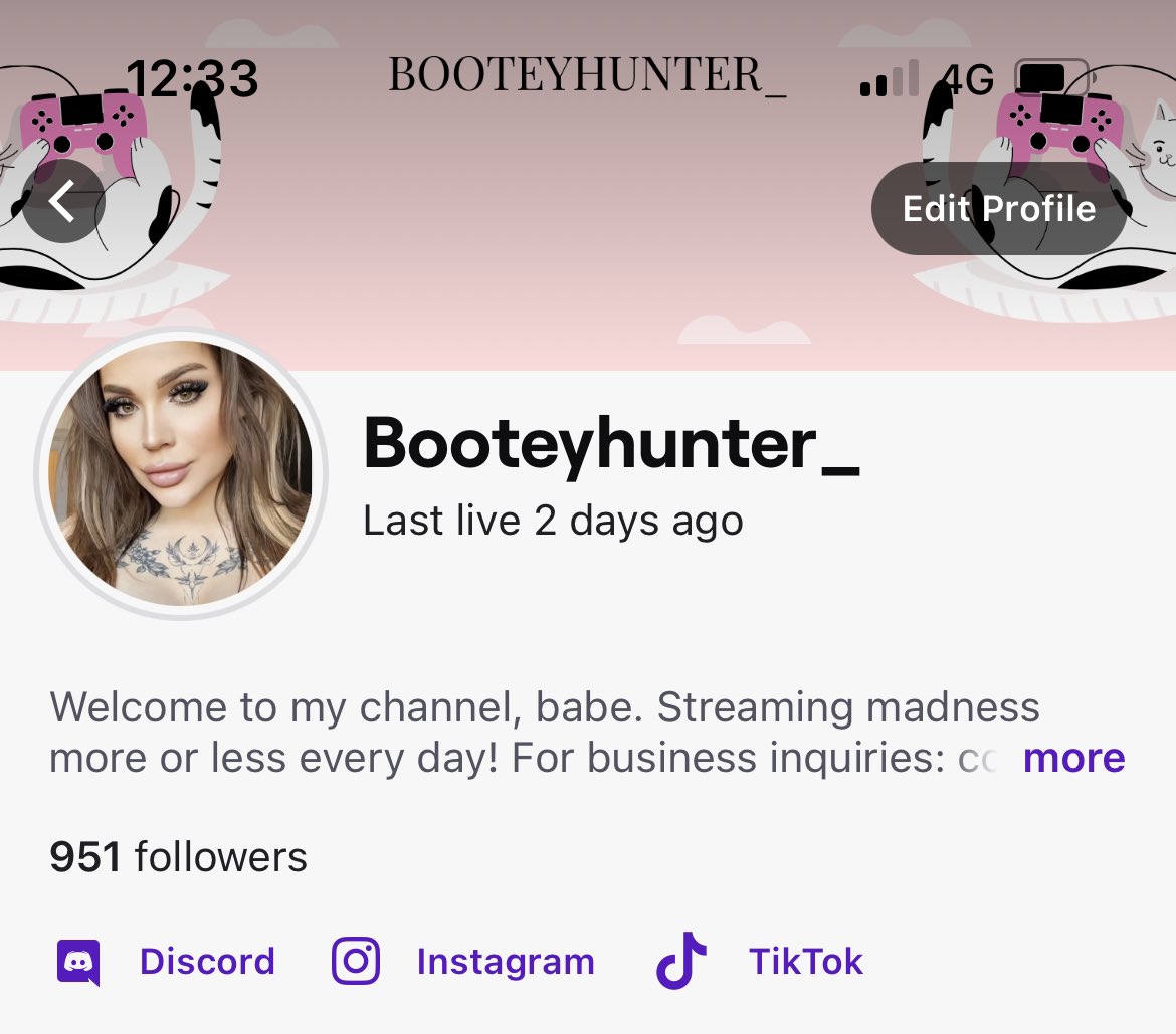 bwootey's tweet photo. Getting close to 1000 followers!
1000 = cooking stream 

We are starting The Wolf Among Us tonight at 6:30pm CEST!!
https://t.co/jDWt7NKarv 
#femalestreamer #gamergirls #twitchgirl #TwitchAffilate https://t.co/IlC91kVqgJ