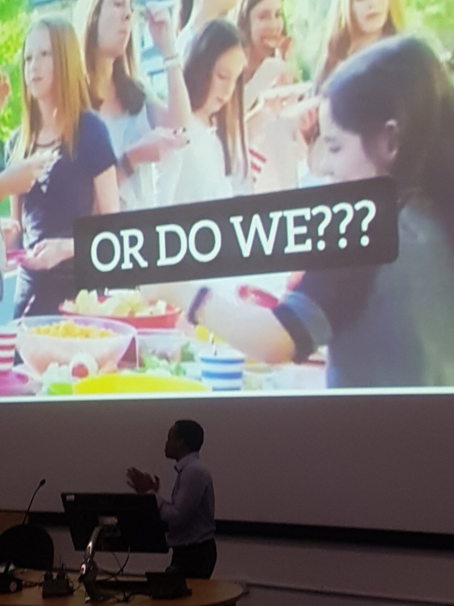 Simone Gumtau tweet media