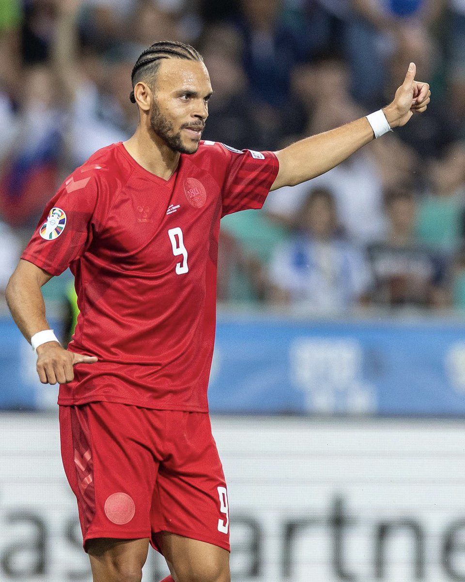 Martin Braithwaite tweet media