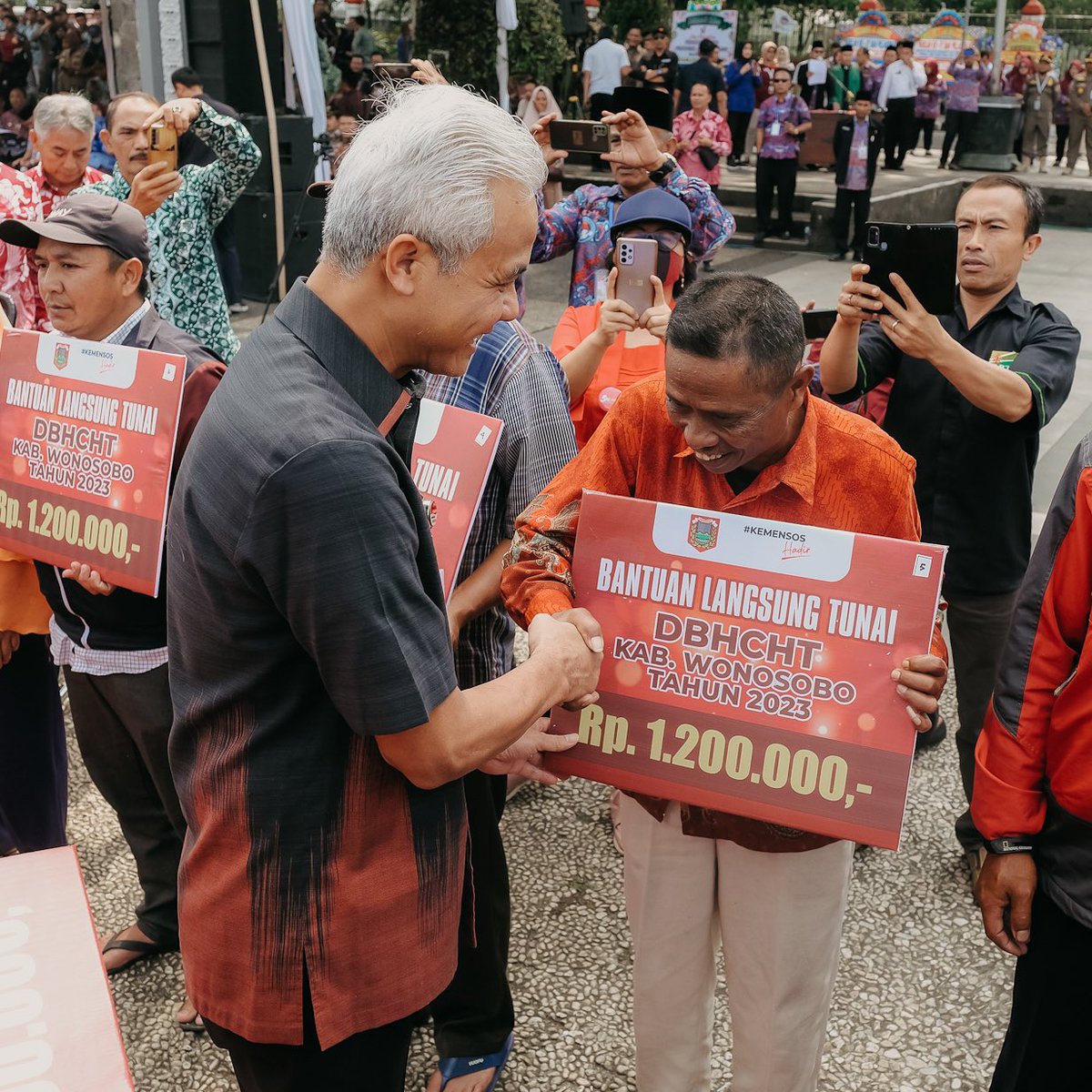 Ganjar Pranowo tweet media