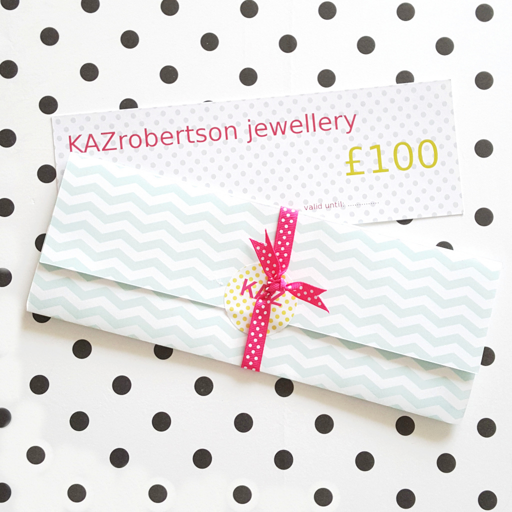 W I N N E R ! ! !
Huge thanks to everyone who took the time to give me feedback on the website!
Now for the important bit.....who won the voucher?????
*****LAURA YOUNG!!*****
Now you just need to decide what you're going to treat yourself to!

#jewelleryjunkie