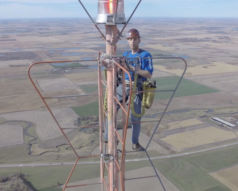 L’encyclopédiste 🌟 on Twitter "Une fois tous les 6 mois, cet homme du Dakota du Sud escalade
