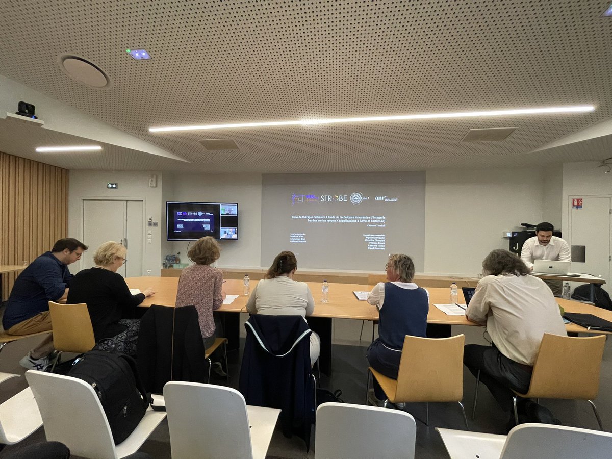 ShivaShirani's tweet photo. 🎓Witness the brilliance of #academia unfold! A great achievement in the world of #Synchrotron #XrayImaging research! A captivating #PhDdefence on “Cell Therapy Monitoring” topic within a wonderful research group has left me in awe! 🔬👏 #science #ct #medical #phdvoice #success https://t.co/va7RFsflZ2