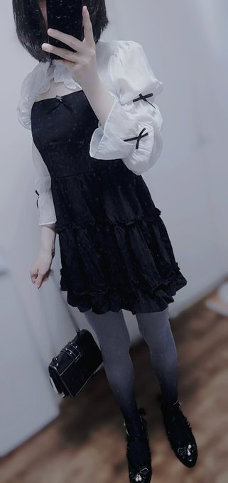 出门去见前女友 https://t.co/00Wdf6HpLa<a href="/tag/%E7%94%B7%E3%81%AE%E5%A8%98"class="tags"><span>#男の娘</span></a><a href="/tag/%E4%BC%AA%E5%A8%98"class="tags"><span>#伪娘</span></a><a href="/tag/%E5%A5%B3%E8%A3%85%E5%AD%90"class="tags"><span>#女装子</span></a><a href="/tag/%E7%94%B7%E5%A8%98"class="tags"><span>#男娘</span></a>