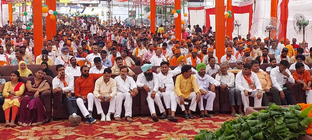 ashwinityagibjp's tweet photo. देश के यशस्वी प्रधानमंत्री श्री @narendramodi जी के नेतृत्व में सेवा,सुशासन और ग़रीब कल्याण हेतु समर्पित एवं संकल्पित सरकार के सफलतापूर्वक 9 वर्ष पूर्ण होने पर महा जनसंपर्क अभियान के अंतर्गत आज रामपुर में आयोजित जनसभा को पार्टी की राष्ट्रीय उपाध्यक्ष सांसद @rekhavermabjp रेखा वर्मा जी उत्तर प्रदेश सरकार में राज्य मंत्री स्वतंत्र प्रभार श्री @JPSRathoreBJP  जी के साथ संबोधित किया। 
साथ में सांसद श्री Ghanshyam singh Lodhi जी जिला अध्यक्ष अभय गुप्ता जी श्री सूर्य प्रकाश पाल जी राजीव सिसोदिया जी विधायक श्री आकाश सक्सेना जी विधायक श्रीमती राजबाला जी उपस्थित रहे
#9YearsOfSeva
