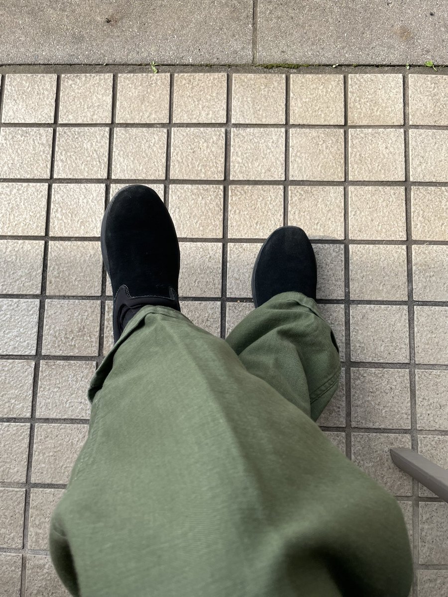 ykky612's tweet photo. ベイカーパンツとランズエンドのモックシューズ https://t.co/6Y0b1X8Rdh