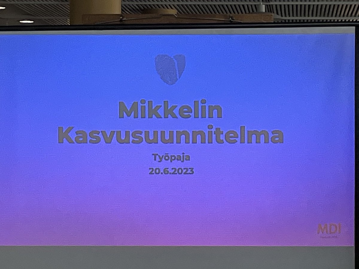 Kymmeniä ihmisiä tänään koolla tärkeän asian äärellä. Voimme onnistua tekemällä oikeita asioita, yhdessä. ⁦@MikkelinK⁩  ⁦<a href="/JanneKinnunen15/">Janne Kinnunen</a>⁩