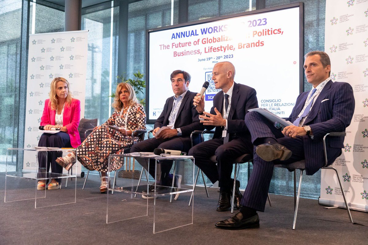 📊📈📉Now it is time to discuss about another fundamental issue: After globalisation addressing economy and finance! 

Moderator @silvia_sb_ @FT 
🔈 the CEO Emma Marcegaglia, Fabio Natalucci @IMFNews, @RobertCox @UBS, Mauro Micillo @intesasanpaolo 
#Consiusa2023